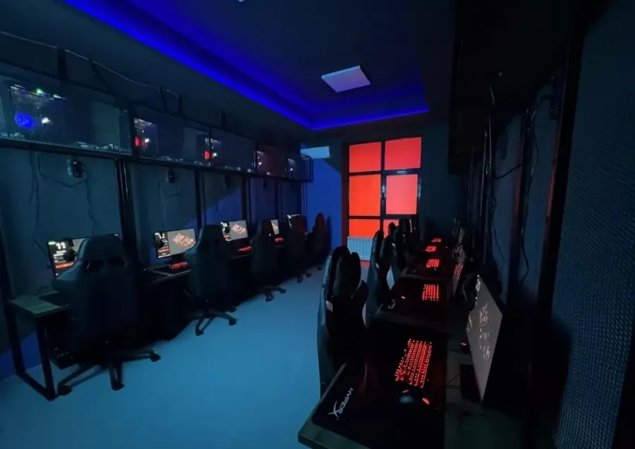 Компьютерный клуб Cloud cyberspace в Астане: Киберспорт, Games, Компьютерный клуб, Компьютер, Csgo, Dota, Команды, Соревнования, Ставкинакиберспорт, Друзья, Командалар, Ойындар, Жарыстар,