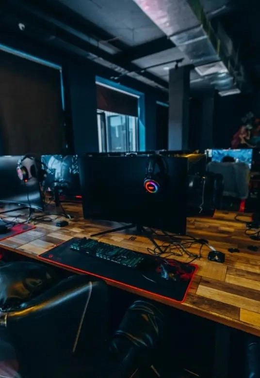 Компьютерный клуб Seven в Астане: Киберспорт, Games, Компьютерный клуб, Компьютер, Csgo, Dota, Команды, Соревнования, Ставкинакиберспорт, Друзья, Командалар, Ойындар, Жарыстар,