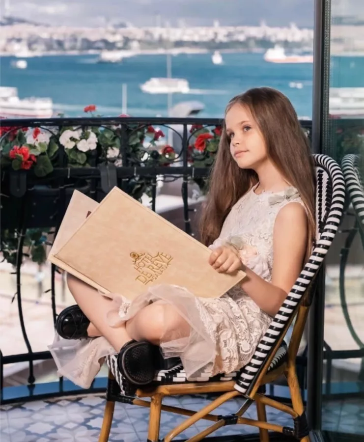 Модельно-актерская школа Vesta fashion в Санкт-Петербурге: Модно, Моделинг, Модельное агентство , Школа моделей , Актерское мастерство , Актер, Модель, Стать моделью, Фотопозирование ,