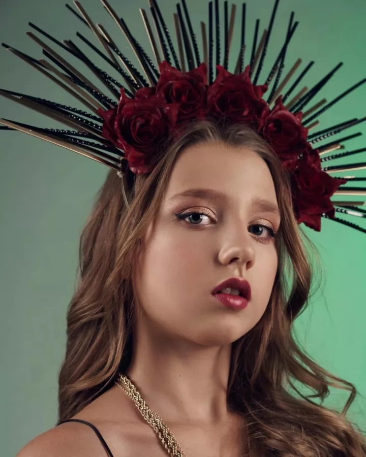 Модельное агентство Sun models в Санкт-Петербурге: Модельная школа , Модельное агентство , Школа моды , Показ мод, Я модель, Стать моделью , Кастинг, Фотопозирование ,