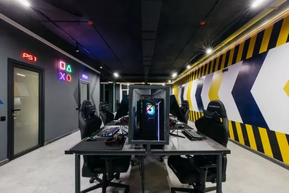 Кибер клуб "Aaa Cyber Arena"