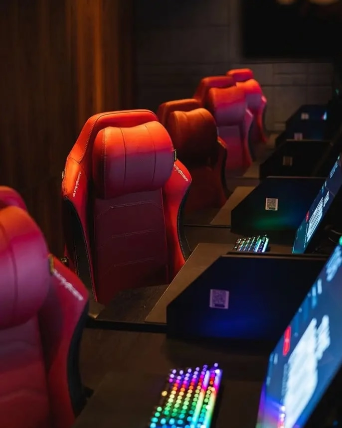 Компьютерный клуб The Hood в Астане: Киберспорт, Games, Компьютерный клуб, Компьютер, Команды, Соревнования, Ставкинакиберспорт, Друзья, Ойындар, Жарыстар,