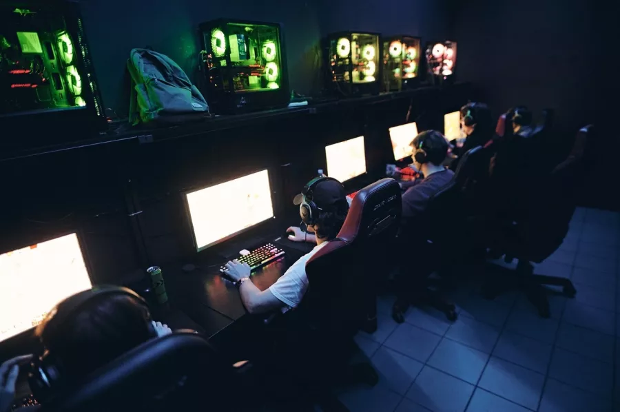 Кибер клуб Gonzo на Садовой в Белгороде: Киберспорт, Games, Компьютерный клуб, Компьютер, Csgo, Dota, Команды, Соревнования, Ставкинакиберспорт, Друзья,