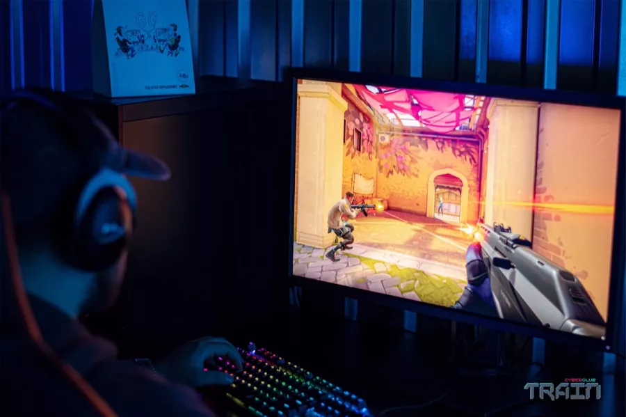 Кибер клуб Train в Санкт-Петербурге: Киберспорт, Games, Компьютерный клуб, Компьютер, Csgo, Dota, Команды, Соревнования, Ставкинакиберспорт, Друзья,