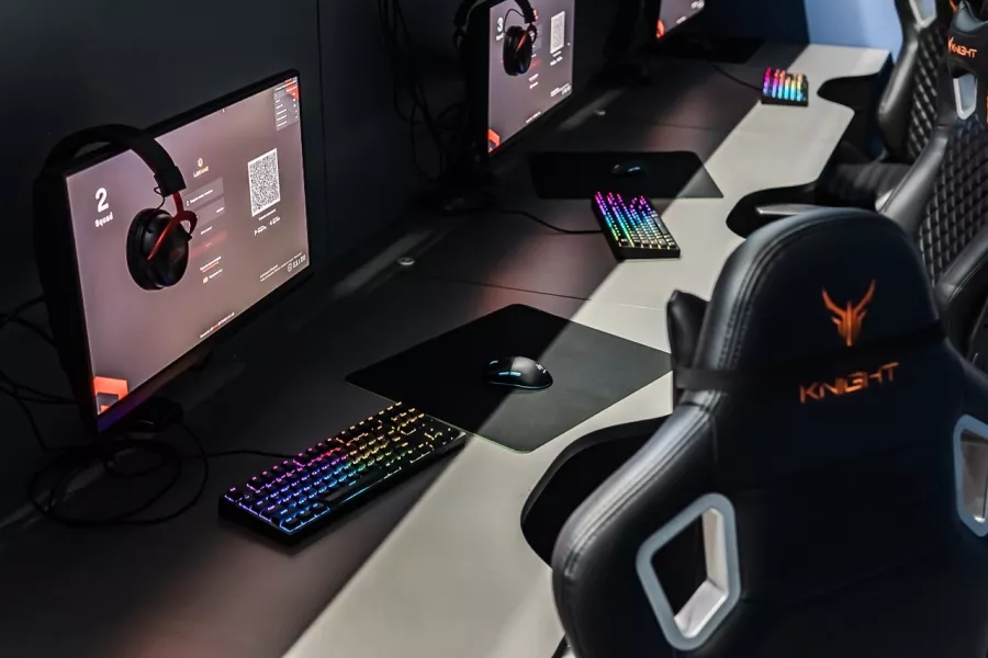 Компьютерный клуб Reflex в Санкт-Петербурге: Киберспорт, Games, Компьютерный клуб, Компьютер, Csgo, Dota, Команды, Соревнования, Ставкинакиберспорт, Друзья,
