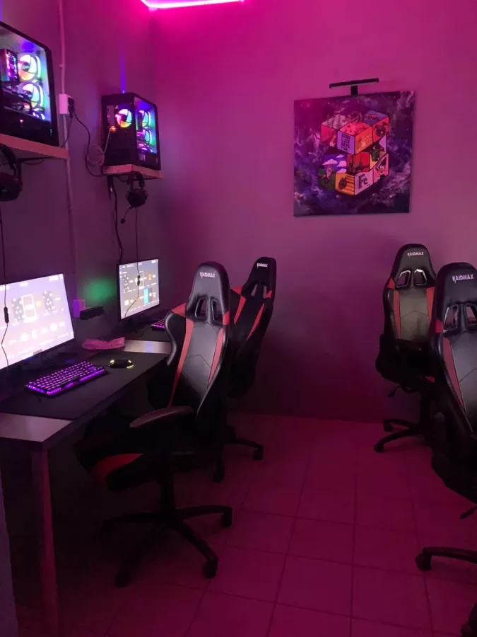 Компьютерный клуб Ферум в Санкт-Петербурге: Киберспорт, Games, Компьютерный клуб, Компьютер, Csgo, Dota, Команды, Соревнования, Ставкинакиберспорт, Друзья,