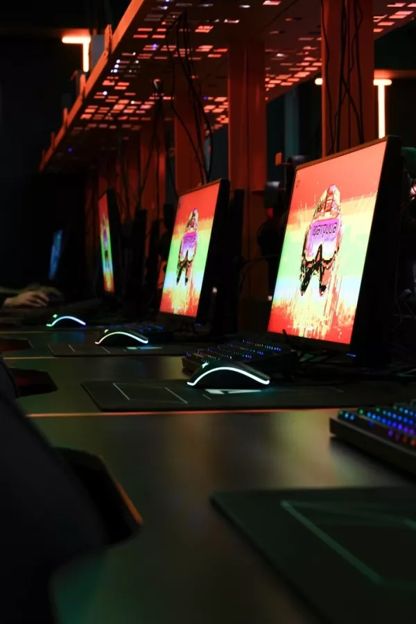 Кибер клуб Матрица в Санкт-Петербурге: Киберспорт, Games, Компьютерный клуб, Компьютер, Csgo, Dota, Команды, Соревнования, Ставкинакиберспорт, Друзья,