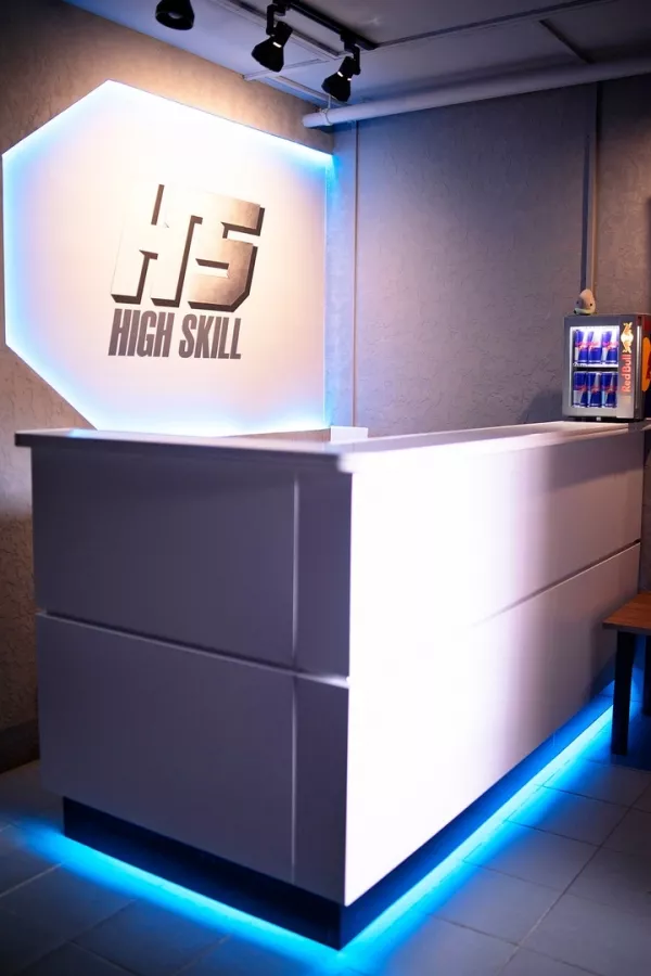 Компьютерный клуб High Skill в Санкт-Петербурге: Киберспорт, Games, Компьютерный клуб, Компьютер, Csgo, Dota, Команды, Соревнования, Ставкинакиберспорт, Друзья,