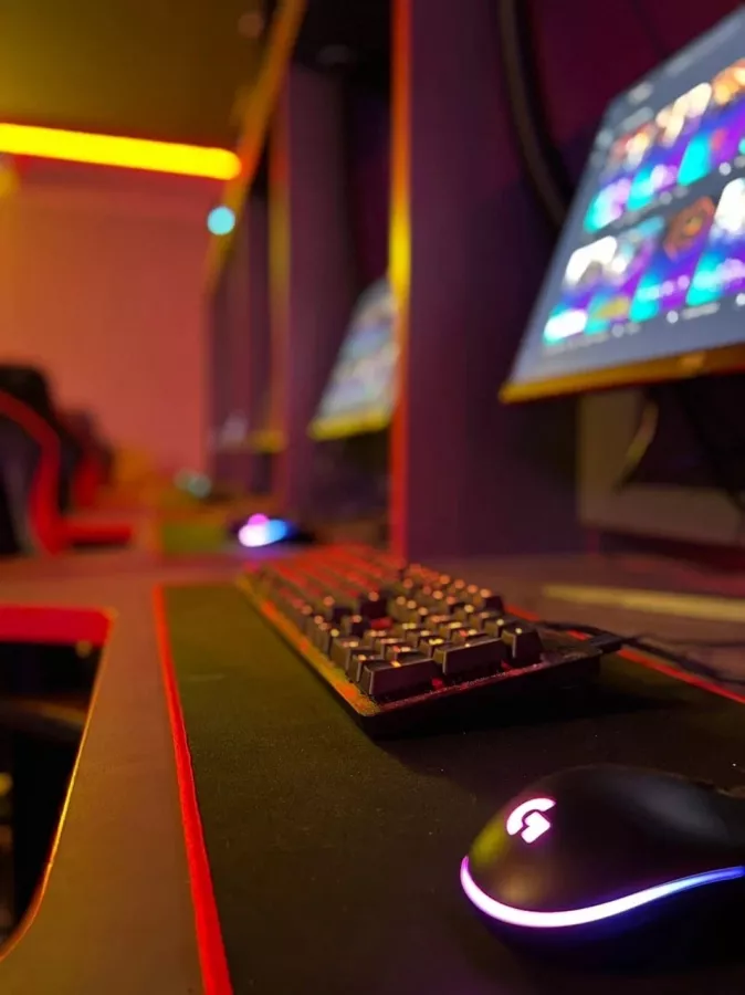 Компьютерный клуб N7 Omega в Санкт-Петербурге: Киберспорт, Games, Компьютерный клуб, Компьютер, Csgo, Dota, Команды, Соревнования, Ставкинакиберспорт, Друзья,