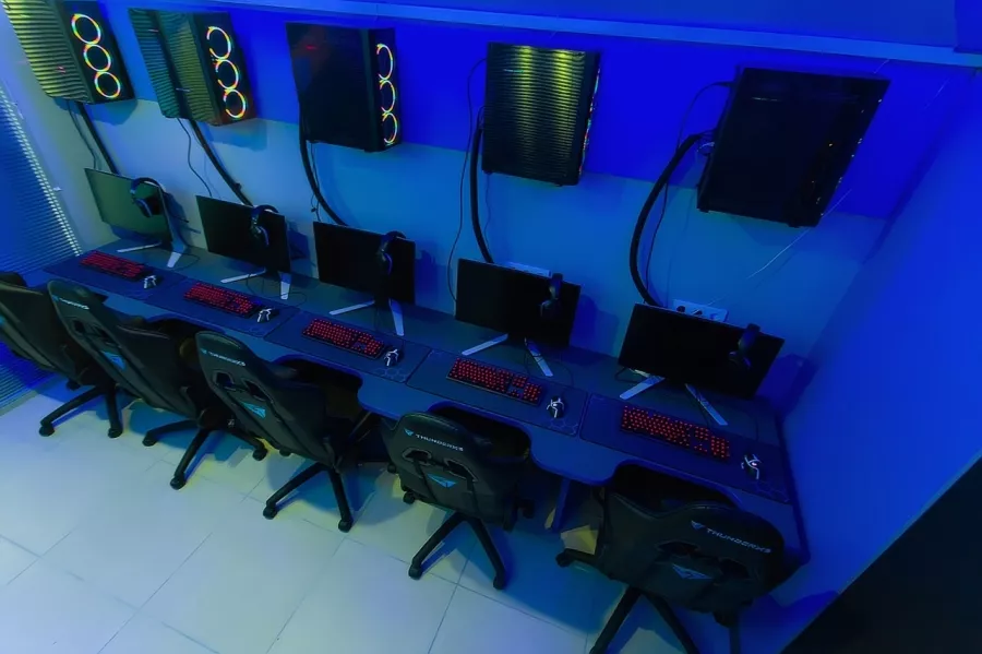 Компьютерный клуб N7 Citadel в Санкт-Петербурге: Киберспорт, Games, Компьютерный клуб, Компьютер, Csgo, Dota, Команды, Соревнования, Ставкинакиберспорт, Друзья,
