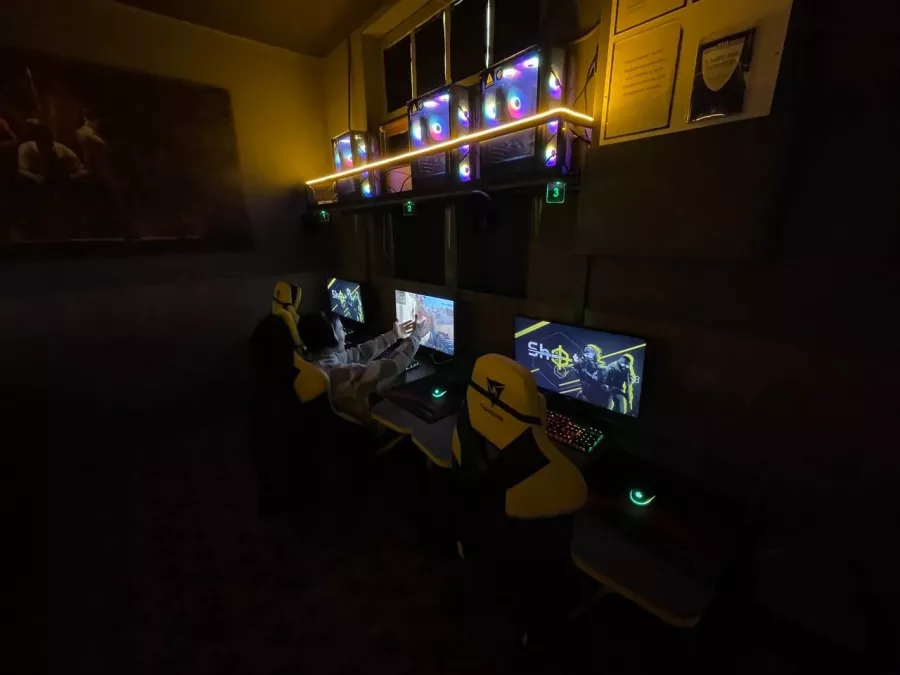 Компьютерный клуб Shot в Санкт-Петербурге: Киберспорт, Games, Компьютерный клуб, Компьютер, Csgo, Dota, Команды, Соревнования, Ставкинакиберспорт, Друзья, VIP-залы,