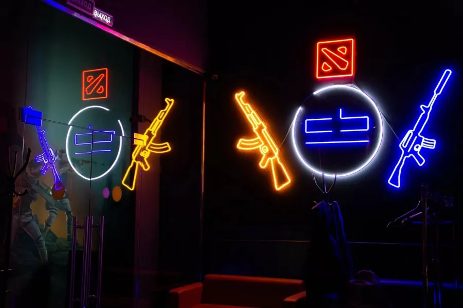 Компьютерный клуб Cybro в Москве: Киберспорт, Games, Компьютерный клуб, Компьютер, Csgo, Dota, Команды, Соревнования, Ставкинакиберспорт, Друзья, VIP-залы,