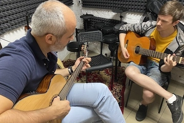 Школа вокала Фабрика в Москве: Музыкальные Курсы, Голос, Пение, Песни, Курсы Вокала, Актерское Мастерство, Эстрадный Вокал, Музыкальная школа,