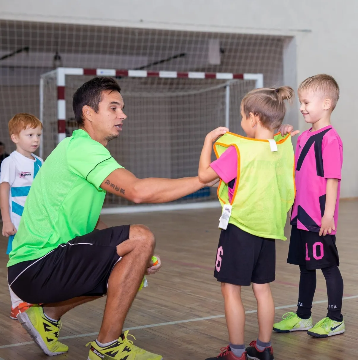 Детский футбольный клуб Арена