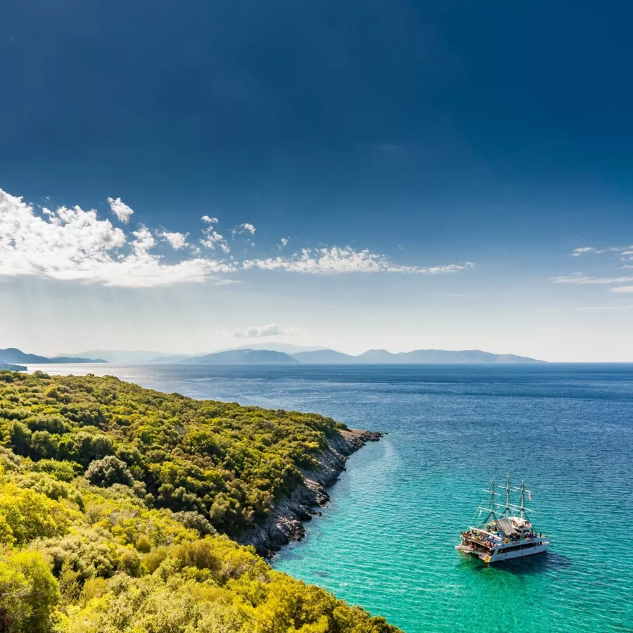 Турагентство Coral Travel на Ленина в Екатеринбурге: Турагентство, Турфирма, Турист, Туры, Туризм, Горящие туры, Чилим, Отпуск, Путешествие, Море, Travel, Travelling, Sea, Trip, Rest,