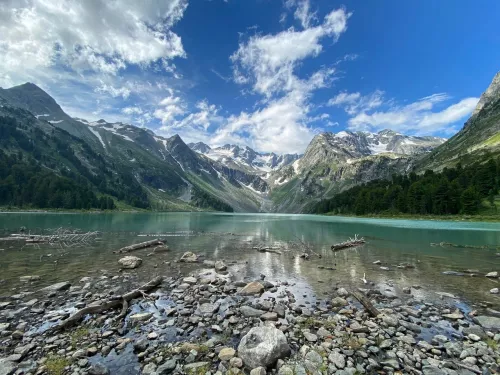 Турагентство Coral Travel на Казбекской 15  в  Краснодаре