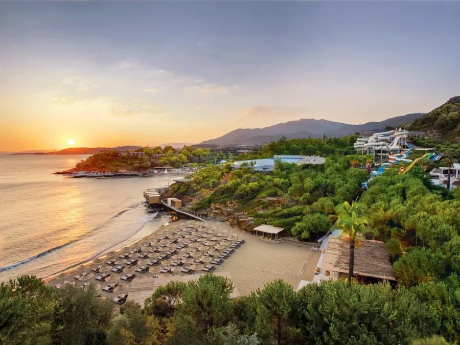 Турагентство Coral Travel на Селезнёва в Краснодаре: Турагентство, Турфирма, Турист, Туры, Туризм, Горящие туры, Чилим, Отпуск, Путешествие, Море, Travel, Travelling, Sea, Trip, Rest,