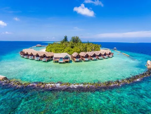 Турагентство "Coral Travel" на Александра Покрышкина