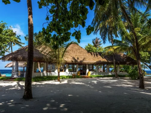 Турагентство "Coral Travel" на Александра Покрышкина