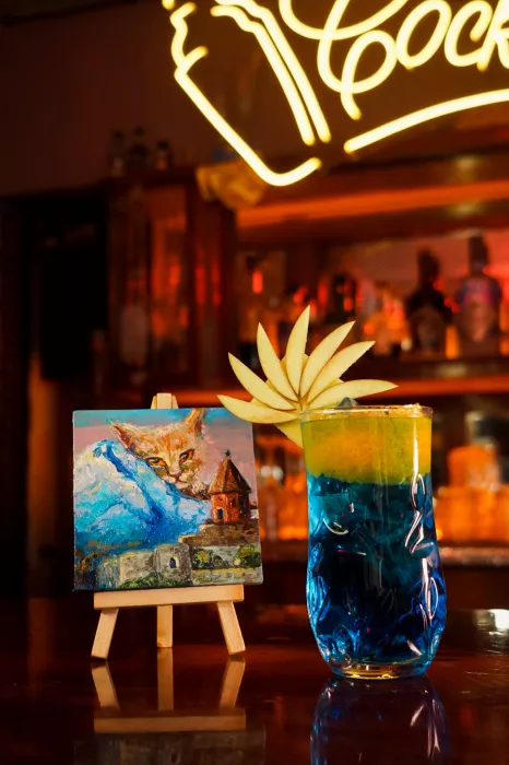 Бар "COC Microbar"