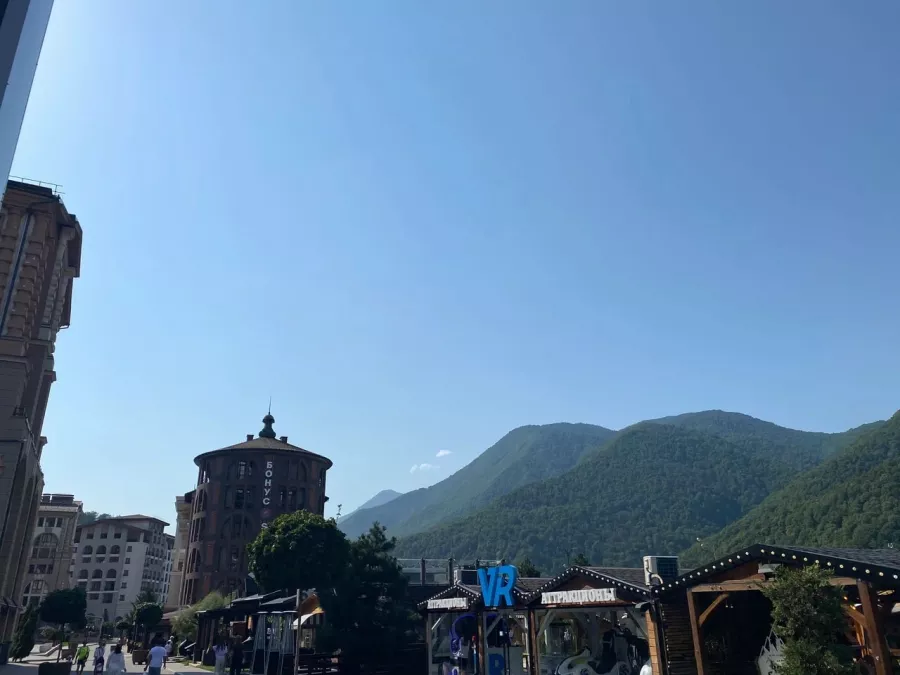 Экскурсионное бюро Юг-тур на Демократической 4 в Адлере: Экскурсия, Путешествие, Путешественник, Отпуск, Чилим, Гид, Красивый вид, Турист, Туризм, Beautiful view, Rest, Travelling, Travel,