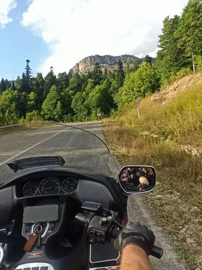 Экскурсии на кабриолетах и мотоциклах на Голубой в Красной Поляне: Экскурсия, Туризм, Гид, Красивый вид, Отпуск, Путешествие, Виды, Тур,