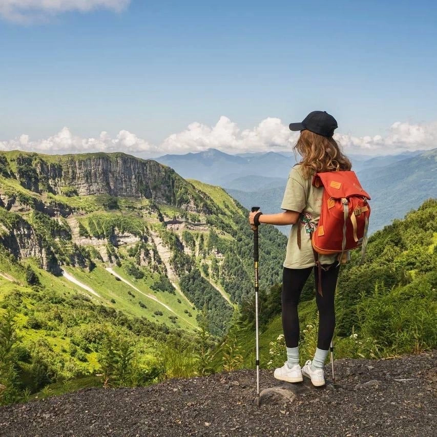 Экскурсионное бюро Mantera Travel на Континентальном 6/9 в Сочи: Экскурсия, Путешествие, Путешественник, Отпуск, Чилим, Гид, Красивый вид, Турист, Туризм, Beautiful view, Rest, Travelling, Travel,