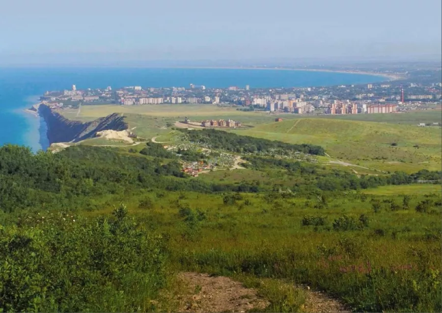 Туристическое агентство Риал тур на Пионерском 107/2 в Анапе: Экскурсия, Путешествие, Путешественник, Отпуск, Чилим, Гид, Красивый вид, Турист, Туризм, Beautiful view, Rest, Travelling, Travel,