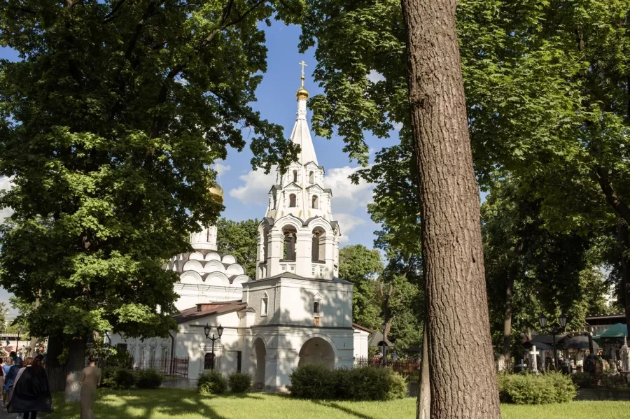 Туроператор Мос-тур на Пречистенской в Москве: Экскурсия, Путешествие, Путешественник, Отпуск, Чилим, Гид, Красивый вид, Турист, Туризм, Beautiful view, Rest, Travelling, Travel,