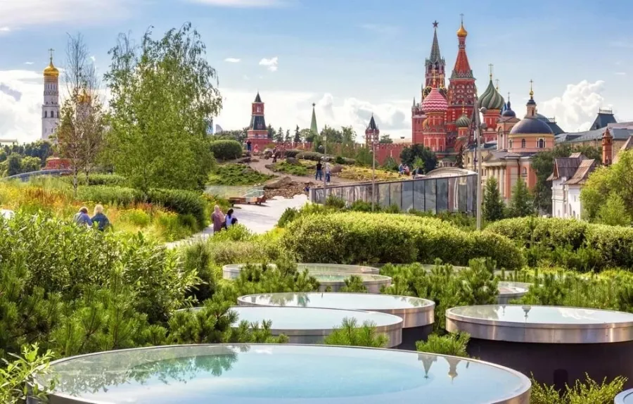 Туроператор Мос-тур на Мира в Москве: Экскурсия, Путешествие, Путешественник, Отпуск, Чилим, Гид, Красивый вид, Турист, Туризм, Beautiful view, Rest, Travelling, Travel,