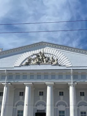 Экскурсионная фирма "Давранов-тревел"