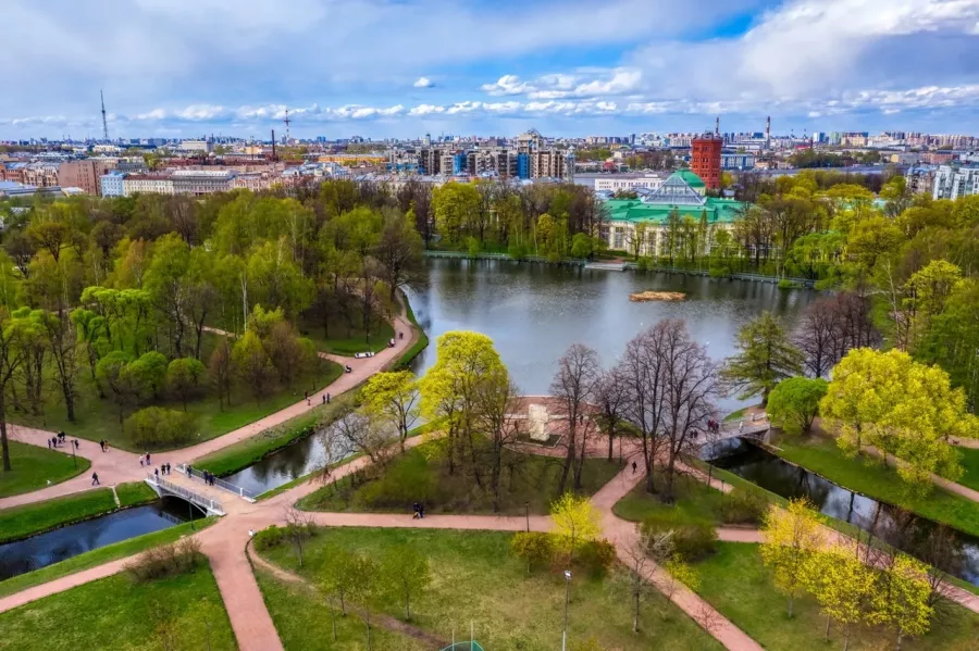 Туристическая компания Парус в Санкт-Петербурге: Экскурсия, Путешествие, Путешественник, Отпуск, Чилим, Гид, Красивый вид, Турист, Туризм, Beautiful view, Rest, Travelling, Travel,