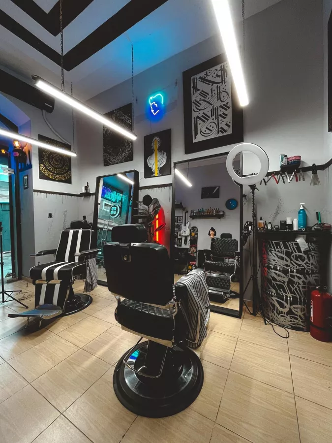Barbershop Mad Quiff в Баку: Барбершоп, Стрижка, Борода, Волосы, Мужской Стиль, Парикмахер,