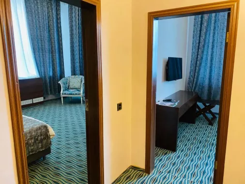 Marine Inn Hotel 
