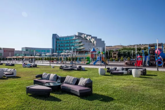 Hotel Ramada by Wyndham 
