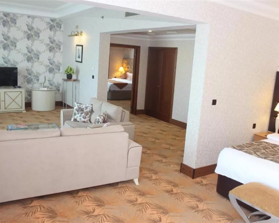 Grand Hotel Europe в Баку: Виды, Гостиница, Отель, Отпуск, Апартаменты, Терраса, Ресторан, Путешествие,