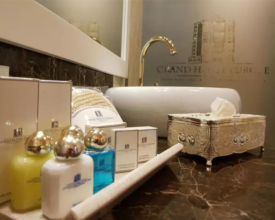 Grand Hotel Europe в Баку: Виды, Гостиница, Отель, Отпуск, Апартаменты, Терраса, Ресторан, Путешествие,