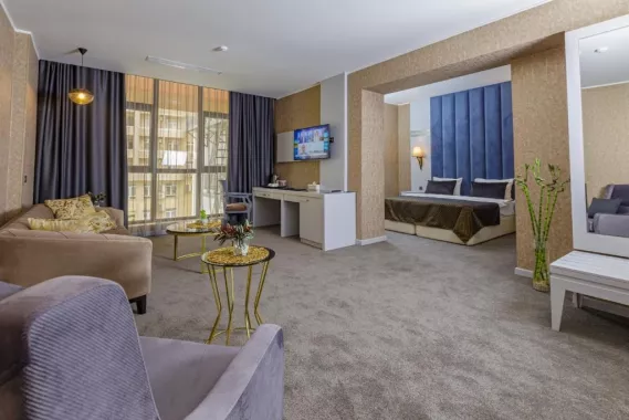 Premium Park Hotel