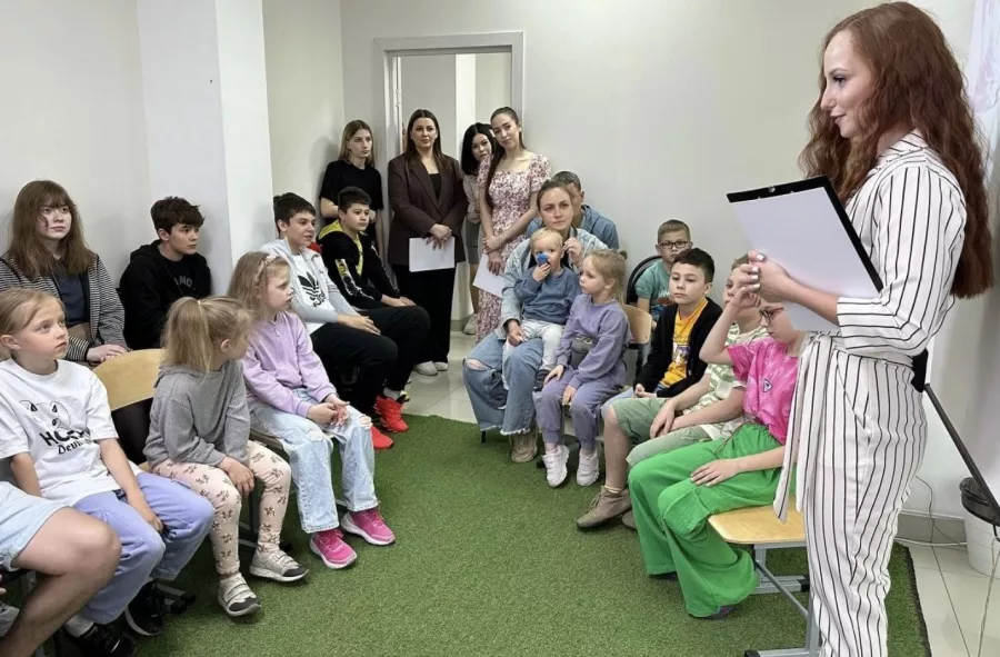 Языковая школа Privet English в Краснодаре: Иностранные языки , Изучение иностранных языков , Английский язык , Французский язык , Немецкий язык , Языковая школа , Полиглот , Language , Learning ,