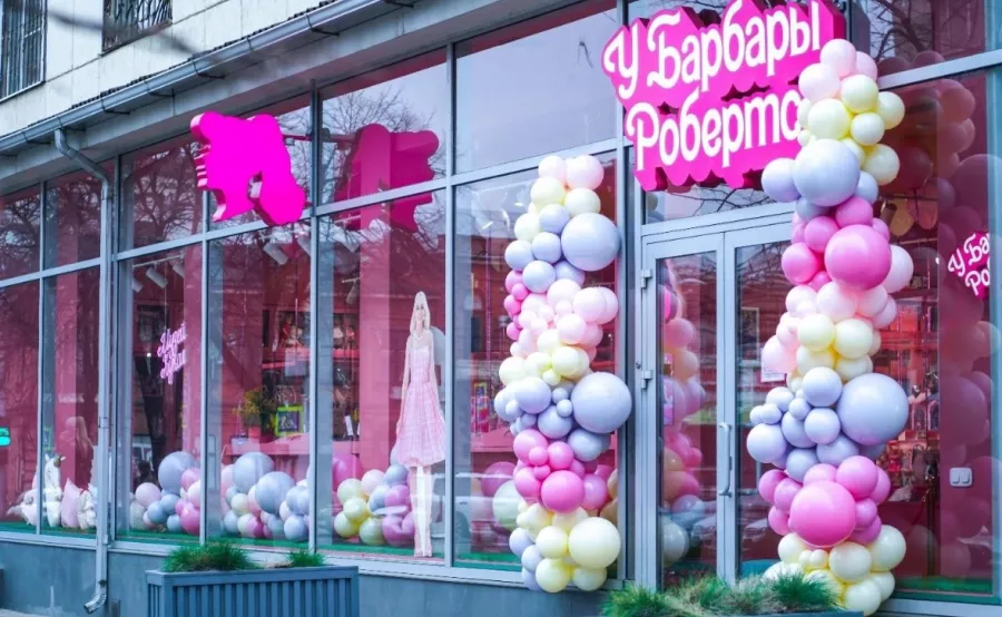Музей кукол У Барбары Робертс в Краснодаре: Детская радость, Детский праздник , Для детей, Куда пойти с детьми, Для детей, Музей кукол, Куклы, Купить куклу, Отпраздновать день рождения , Детский день рождения , Семейный отдых , Экскурсия,