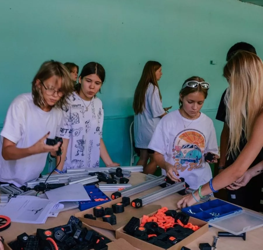 Международный инновационный лагерь для детей Most camp в Краснодаре: Детский лагерь, Куда поехать летом, Где отдохнуть летом, Для детей, Лагерь, Зрелища, Для детей, Для подростков , Весело отдохнуть , Мастер-классы, Активный Отдых,