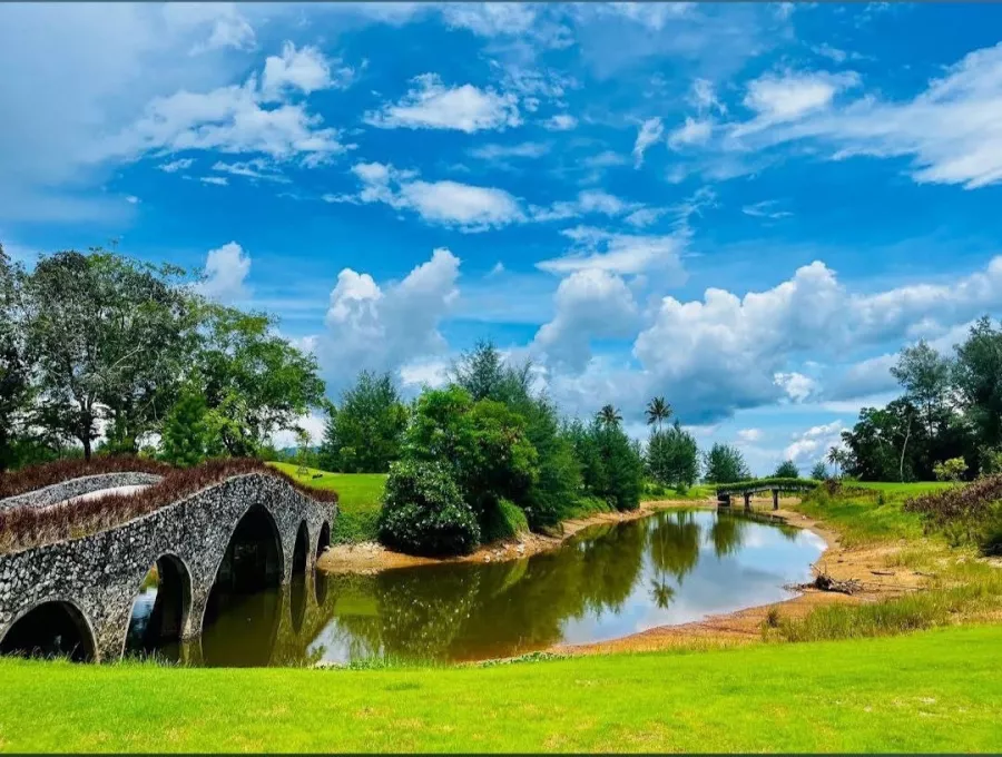 Голь-Клуб Aquella Golf & Country Club в Пхукете: Спортзал, Gym, Restaurant , Golf Field, Ресторан, Spa, Golf, Hotel, Гольф, Отель,
