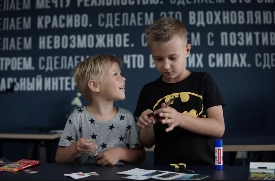 Школа архитектуры и дизайна Brick to Brick в Краснодаре: Художественные курсы, Школа искусств, Школа рисования, Научиться красиво рисовать, Рисунки, Искусство, Картина своими руками, Творчество, Архитектура и дизайн, Художественная школа,
