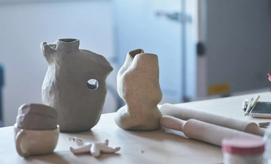 Ганчарная мастерская True ceramics в Краснодаре: Ганчарная мастерская, Мастер-класс, С детьми, Для детей , Детские мастер-классы, Идея для свидание, Ганчарная студия, Слепок рук, Своими руками,