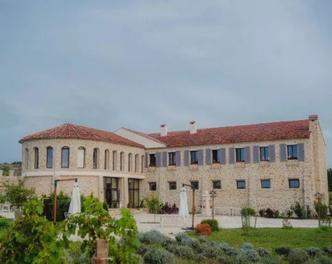 Семейная винодельня Chateau Andre