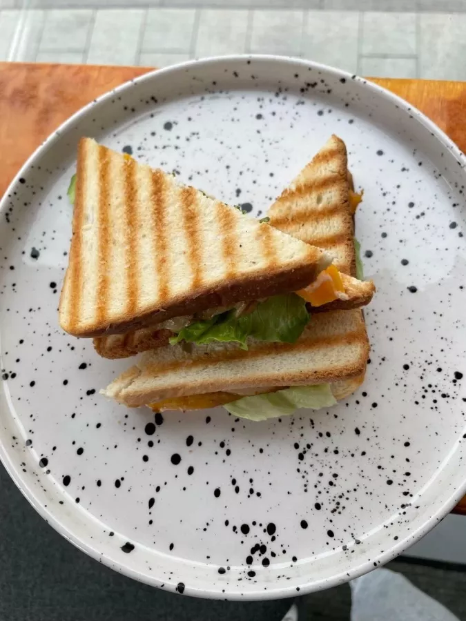 Кафе Маяк в Москве: Кафе, Кофе с собой, Вкусно, День рождение, Проведение банкетов , Не пропусти, Можно с ноутбуком, Средний чек 500 рублей, Красивый вид,