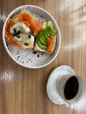 Кафе "Маяк"