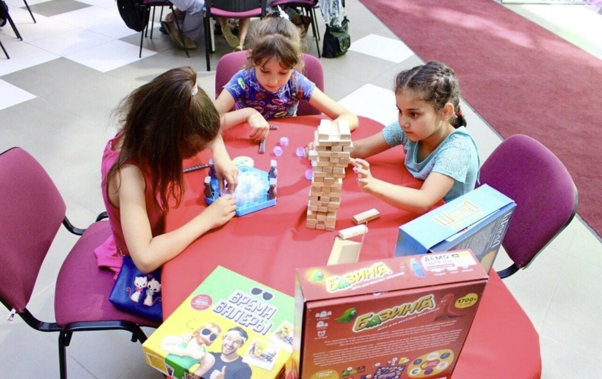 Магазин настольных игр и подарков "Мосигра"