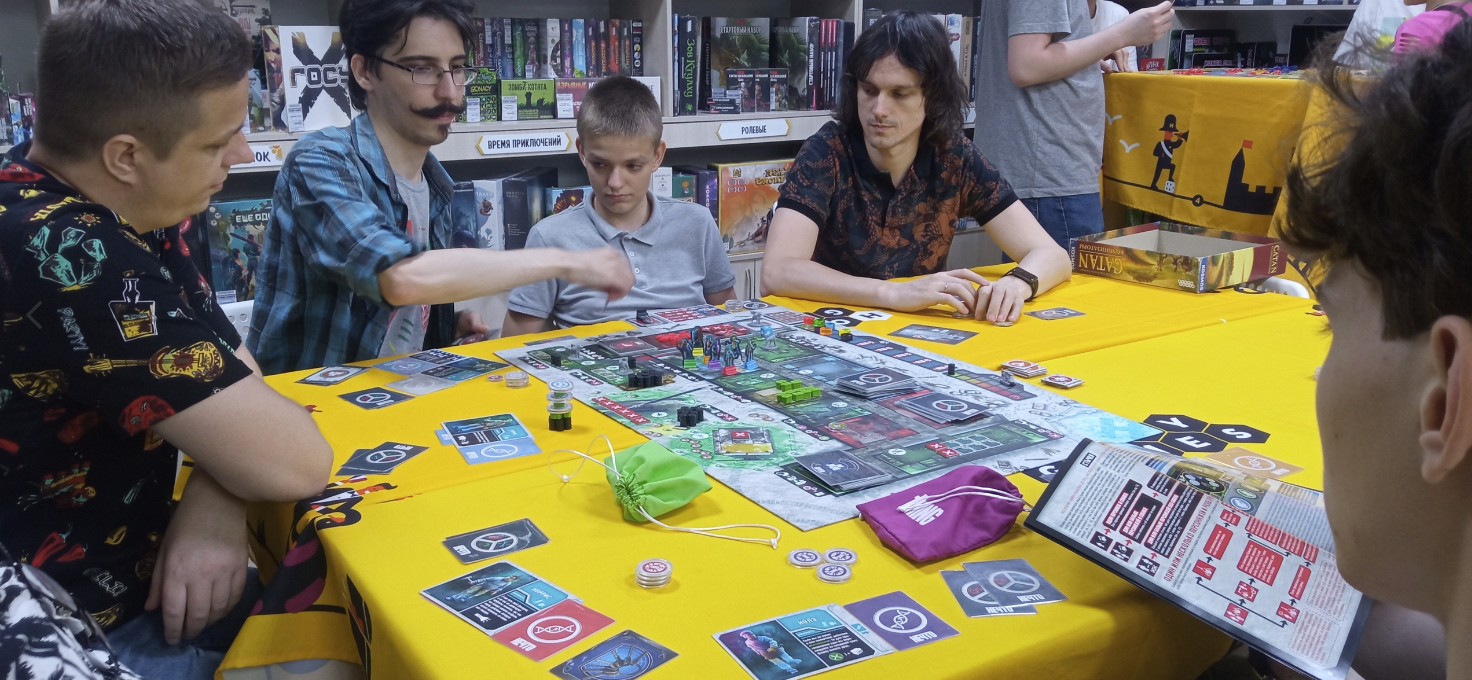 ​Магазин-клуб настольных игр "Hobby games"