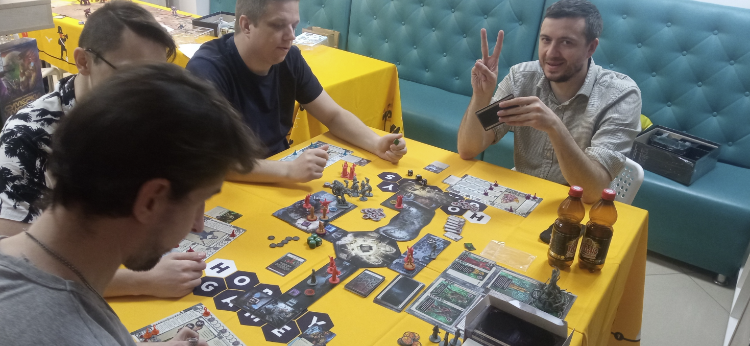 ​Магазин-клуб настольных игр "Hobby games"